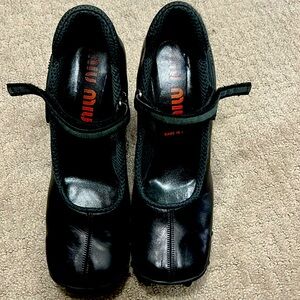 Women’s designer shoes